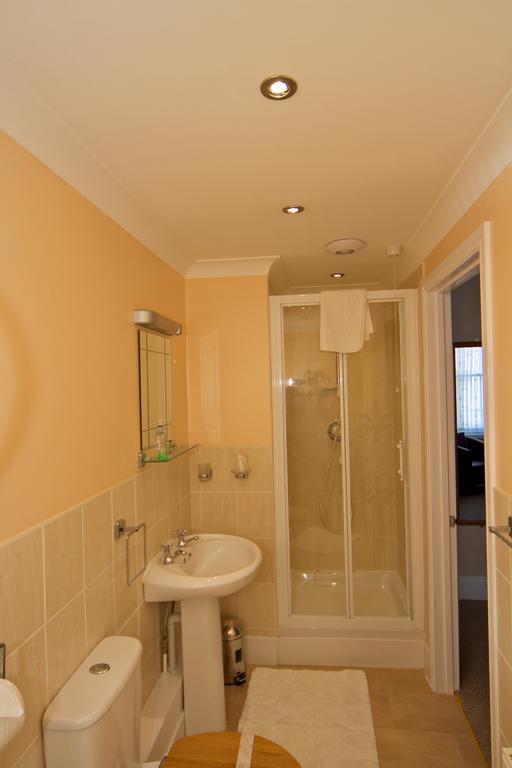 Cornubia Guest House ウェーマス 部屋 写真