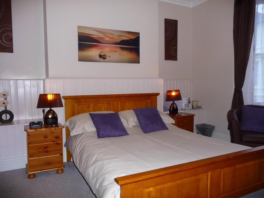 Cornubia Guest House ウェーマス 部屋 写真
